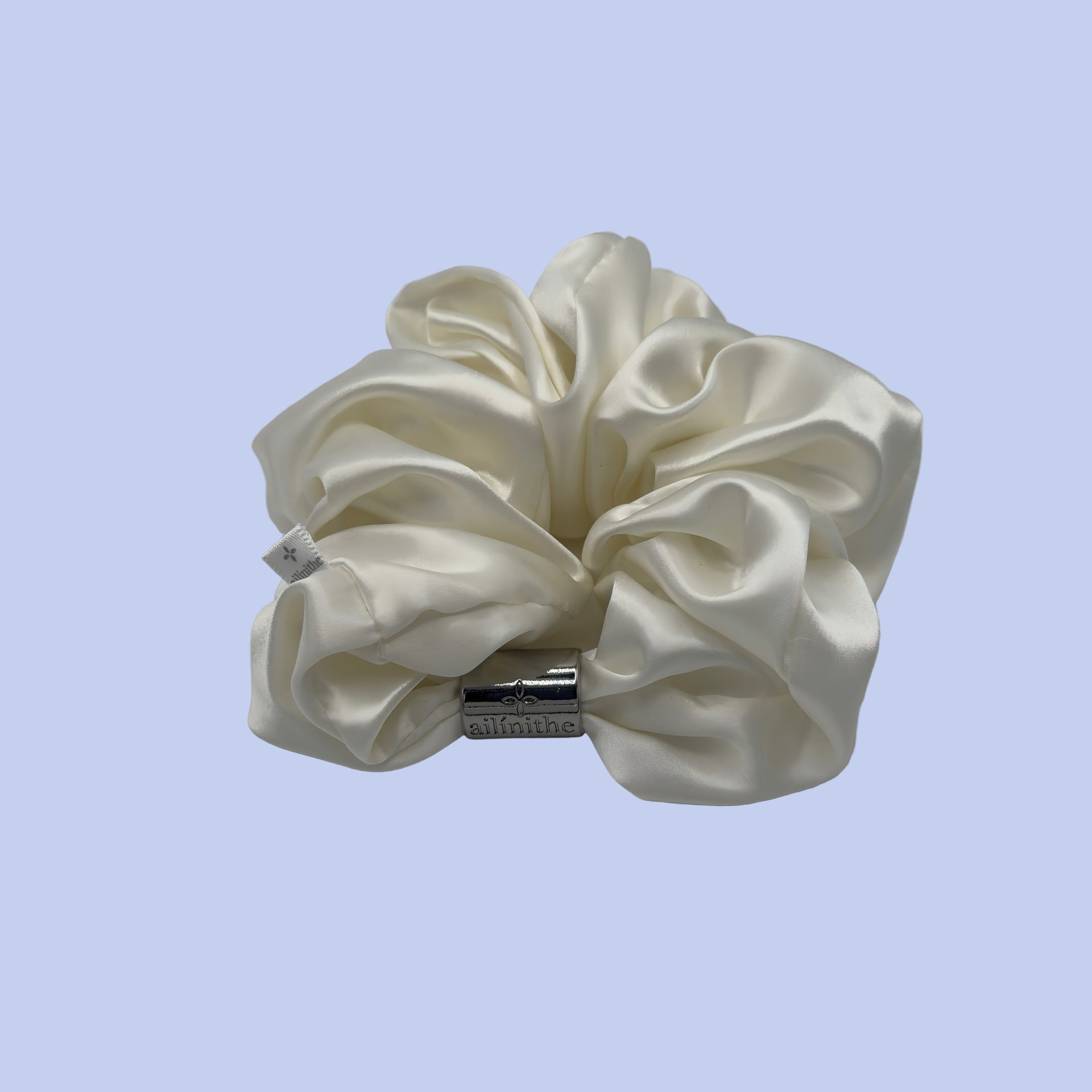 The Ailínithe Mulberry Silk Scrunchie