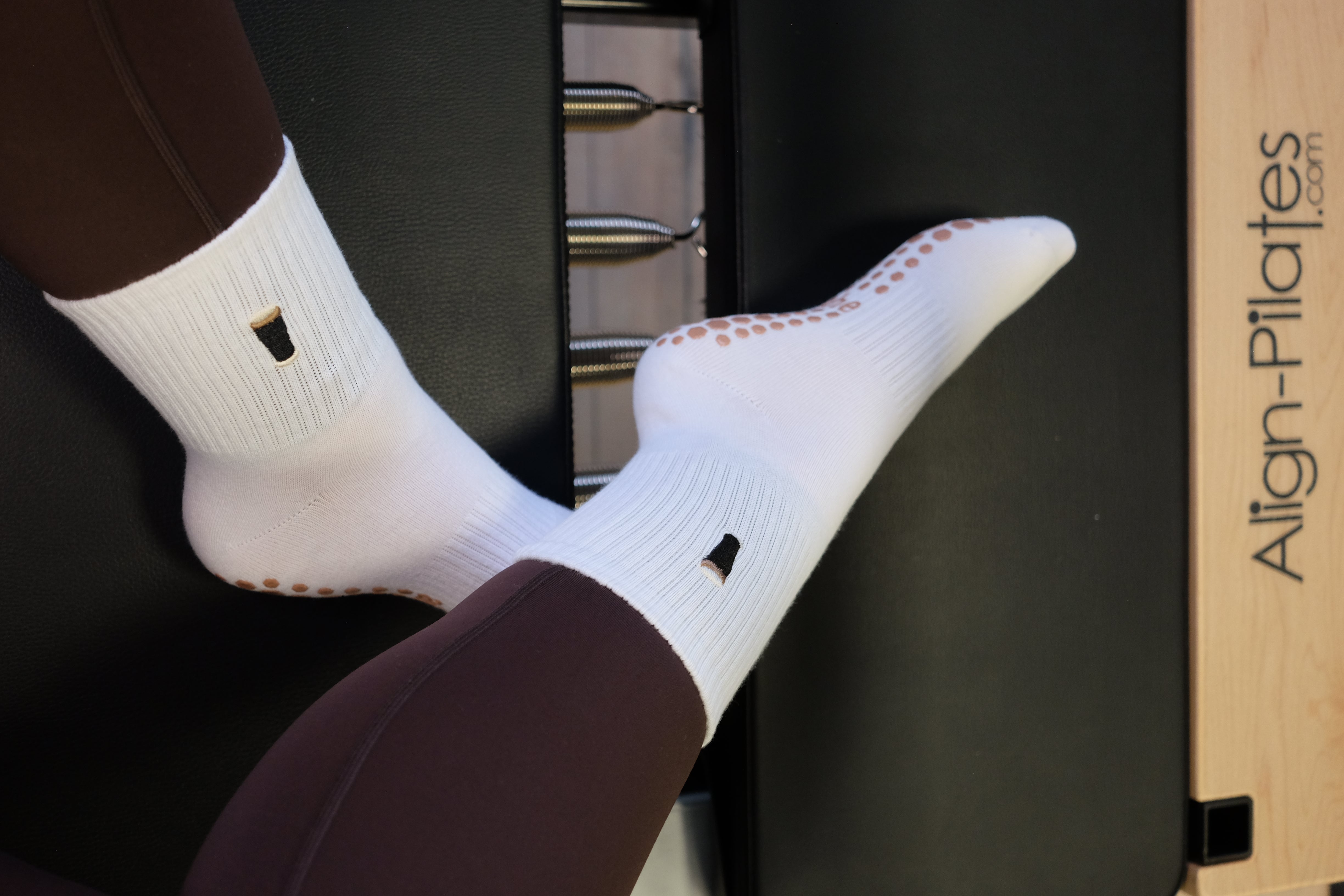 Stout Stability Grip Socks | Ailínithe Pilates Socks – Ailinithe